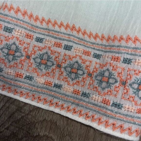 Women's Joie White Skirt with Coral and Turquoise Embroidery - Picture 6 of 9